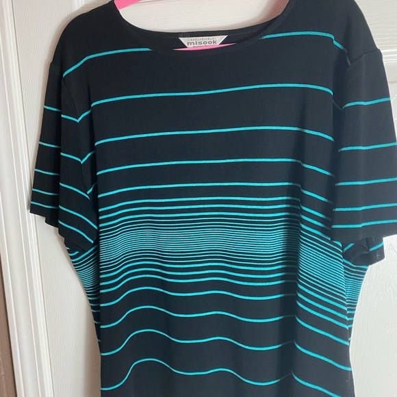 Exclusively Misook top - Picture 2 of 4